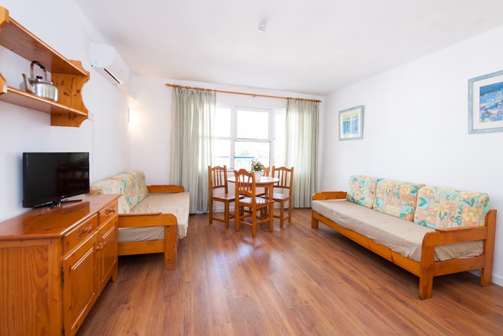 Apartamentos Cala D'Or Park 팔마데마요르카 외부 사진